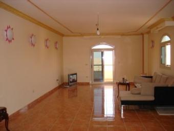 Flat of 300m2 in front Pyramids Cairo