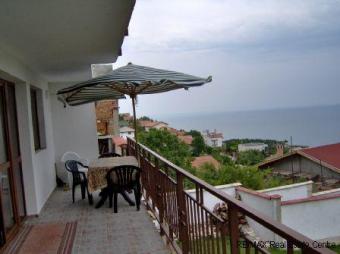 Wonderful sea view house Golden Fish