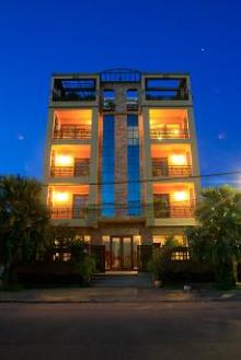 Apartment on the river side Phnom Penh