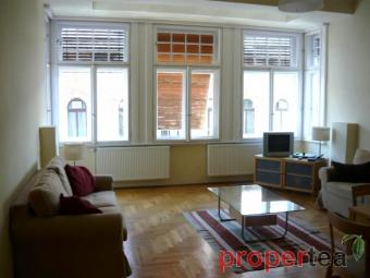 BEAUTIFULLY RENOVATED FLAT NEAR Budapest