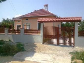 Charming Village House ! Balchik