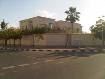 FOR SALE A HOUSE IN DUBAI Dubai