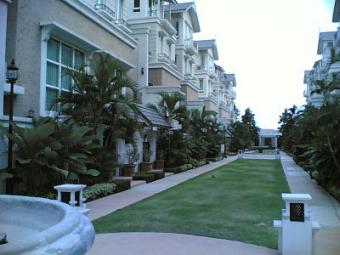 Properties for buy / rent in Ban Bangkok
