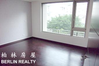 Quiet surroundings --9815-1 Taipei