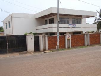 6 BEDROOMS HOUSE TO LET Dzorwulu Residential Area