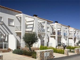 Modern townhouse built in 2006 Muntanya La Sella