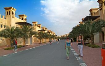 LAGOON AND BEACHFRONT TOWNHOUSE Rak