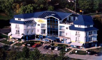 Luxury hotel Very Very Cheap Keszthely