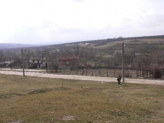 825 SQ.M BUILDING PLOT Varna
