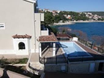 BEIGE VILLA CIOVO Trogir