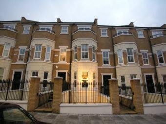 Luxury house for sale in London London