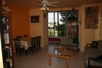 apt for rent for july Beit Hakere