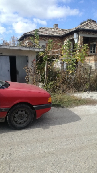 House Bdintsi Bdintsi
