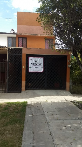 House Leon Leon
