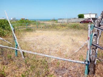 Plot of land Manta Manta