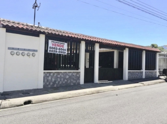 Sale Property with 4 Apartments Guapiles